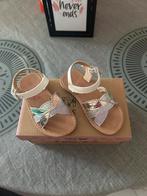 Nieuwe sandalen, Enfants & Bébés, Vêtements de bébé | Chaussures & Chaussettes, Neuf, Bottines, Enlèvement, Fille