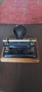 perforator soennecken 231, Antiek en Kunst, Ophalen