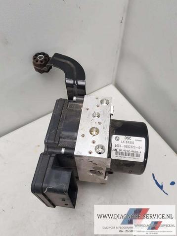 BMW 1 F20 F21 3 F30 F31 ABS Unit pomp 6857323 6857324 disponible aux enchères