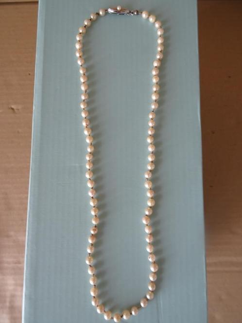 Parelketting parelsnoer met natuurlijke parels witgoud 51cm, Handtassen en Accessoires, Kettingen, Gebruikt, Overige materialen