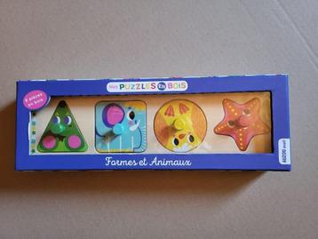 Houten puzzel - Vormen en dieren beschikbaar voor biedingen