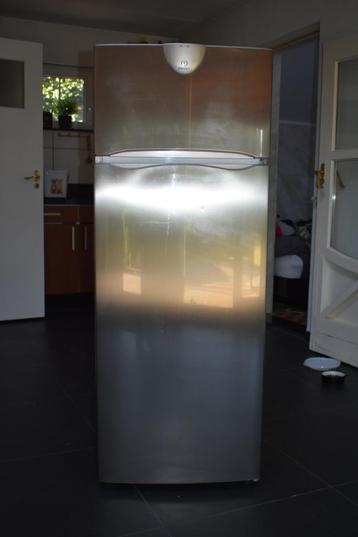 Indesit vrijstaande koelkast met vriezer ijskast frigo € 149 beschikbaar voor biedingen