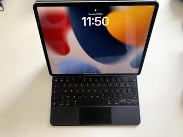 Ipad Pro 12.9" 256GB WiFi&Cellular + Magic Keyboard beschikbaar voor biedingen