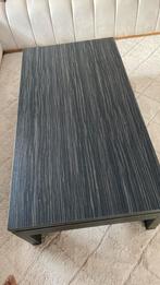 Staande vitrine kast met 1 grote eet tafel en kleine tafel, Huis en Inrichting, Ophalen, Gebruikt, 100 tot 150 cm, Europiaanse stijl