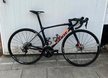 Giant tcr beschikbaar voor biedingen