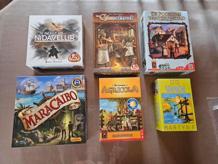 Pakket gezelschapsspellen, Hobby en Vrije tijd, Gezelschapsspellen | Bordspellen, Zo goed als nieuw, Ophalen of Verzenden