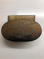 Daum vaas, Enlèvement ou Envoi