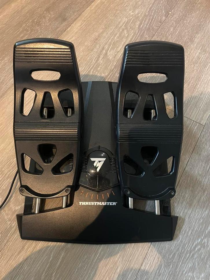 Thrustmaster T.Flight Rudder Pedals, Computers en Software, Joysticks, Gebruikt, Ophalen
