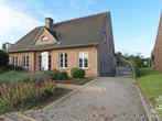 Woning te koop in Aldeneik, 5 slpks, 303 m², 208 kWh/m²/an, 5 pièces, Maison individuelle