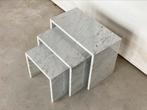 Carrara Nesting Tables, Ophalen