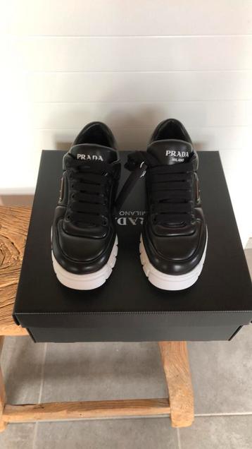 PRADA Nieuwe zwarte sneakers nieuwe collectie, Kleding | Heren, Schoenen, Nieuw, Ophalen of Verzenden, Sneakers, Prada
