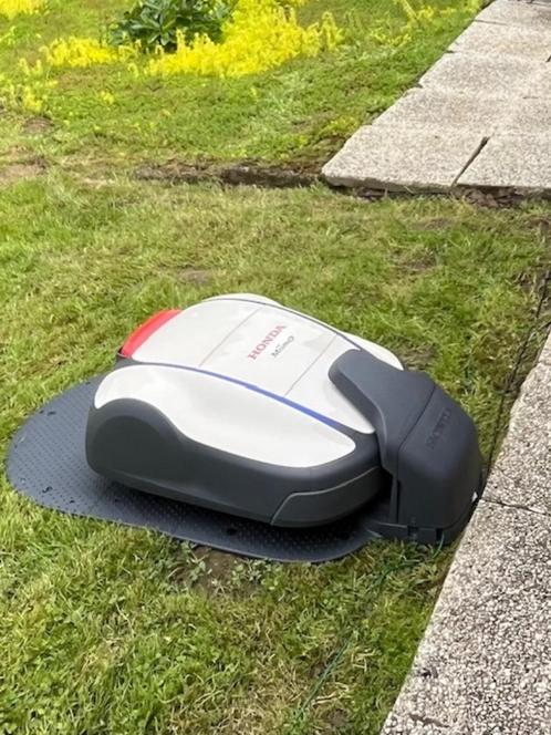 HONDA HRM 2500 Miimo, Tuin en Terras, Robotmaaiers, Zo goed als nieuw, 20 tot 25 cm, Bestuurbaar via app, Ophalen