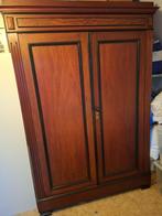 Antieke kast in massief hout, Antiek en Kunst, Antiek | Meubels | Kasten, Ophalen