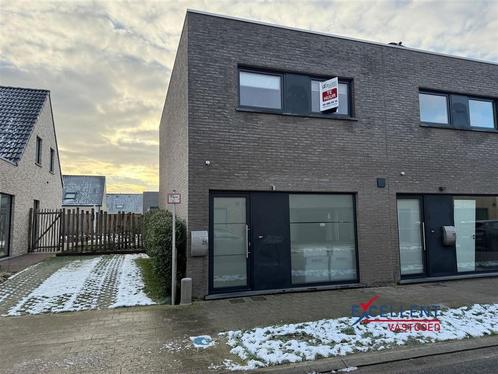 Huis te huur in Heule, 3 slpks, Immo, Huizen te huur, Vrijstaande woning, A