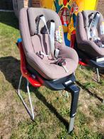 Autostoel met onderstel, Kinderen en Baby's, Autostoeltjes, Ophalen, Zo goed als nieuw