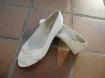 Livraison gratuite nouvelles chaussures de mariée en cuir bl, Neuf, Blanc, Chaussures basses, Envoi