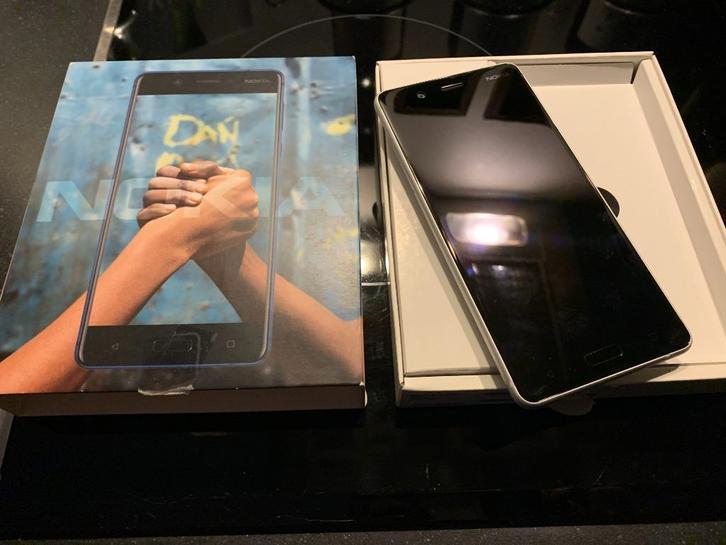 Nokia 5 - Zo goed als nieuw in doos met alle accessoires!, Télécoms, Téléphonie mobile | Nokia, Comme neuf, Sans abonnement, Sans simlock