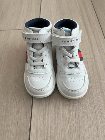 Tommy Hilfiger hoge sneakers - maat 24 beschikbaar voor biedingen