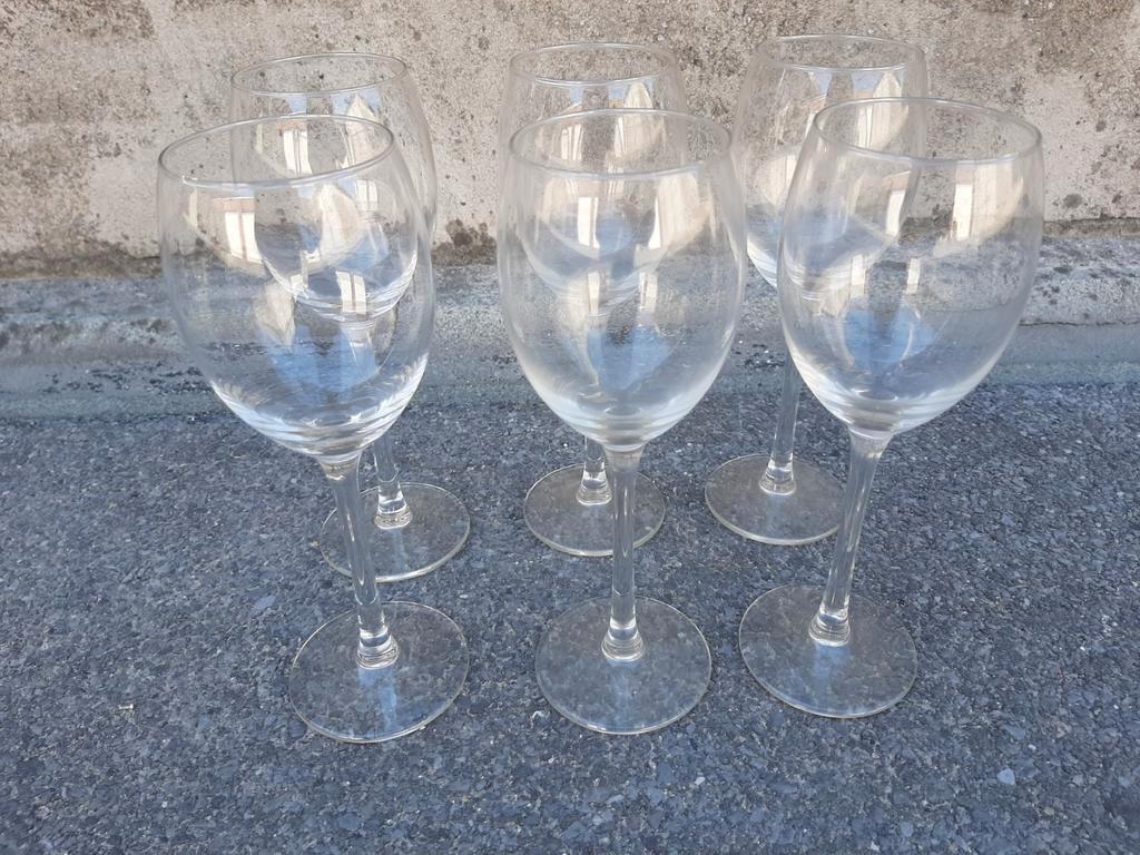 Absorberen Senator Beroep ② Wijnglazen per set van 6 glazen ( meerdere sets ) — Glas en Drinkglazen —  2dehands