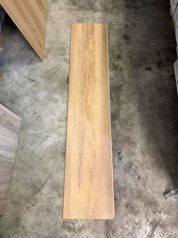 26,5m2 brede laminaat pergo restpartij beschikbaar voor biedingen