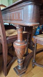 Antieke Eettafel, Ophalen