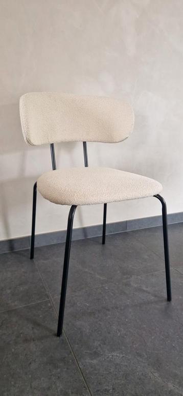 Stoel off-white teddy stof (8 stuks)  beschikbaar voor biedingen