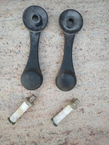 VW T3 Rubbers 253885590 en 2 Schroeven. Multivan Slaapbank beschikbaar voor biedingen