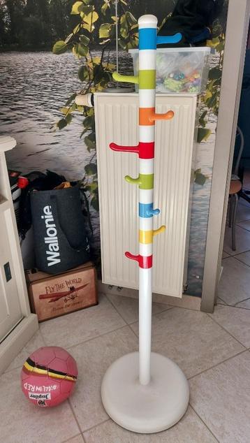 Porte manteau enfant beschikbaar voor biedingen