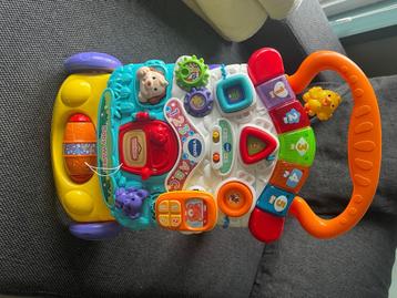 Loopwagen vtech disponible aux enchères