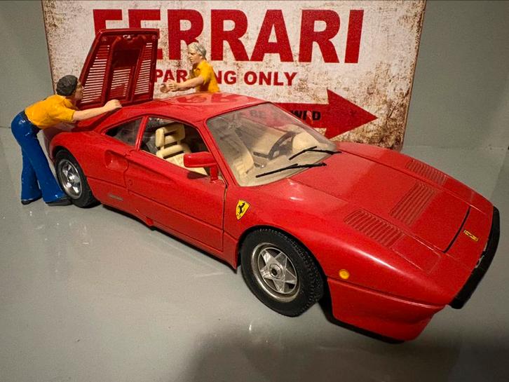 Ferrari 288 GTO - 84., Hobby en Vrije tijd, Modelauto's | 1:18, Zo goed als nieuw, Burago, Ophalen
