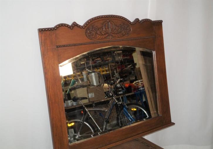 Grote antieke Frans eiken spiegel met geslepen glas 100x90, Antiek en Kunst, Antiek | Spiegels, 50 tot 100 cm, Minder dan 100 cm