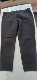 Lot des pantalon pour femme de marque zara bershka  C&A enco, Kleding | Dames, Leggings, Maillots en Panty's, Ophalen of Verzenden