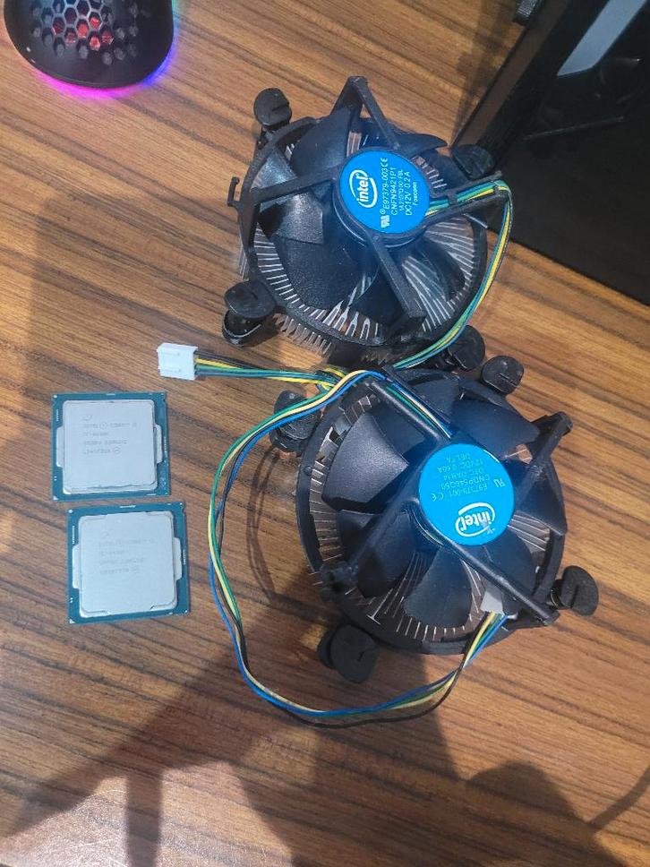 ✅  Processoren 2 X i5 - 1 x Xeon  ✅, Computers en Software, Processors, Ophalen of Verzenden