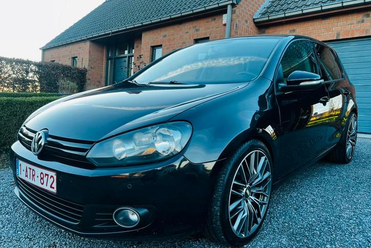 Volkswagen Golf 6 1.6 TDI – ÉTAT UNIQUE!!!, Autos, Volkswagen, Particulier, Golf, Cruise Control, 5 portes, Noir, Beige, Cuir