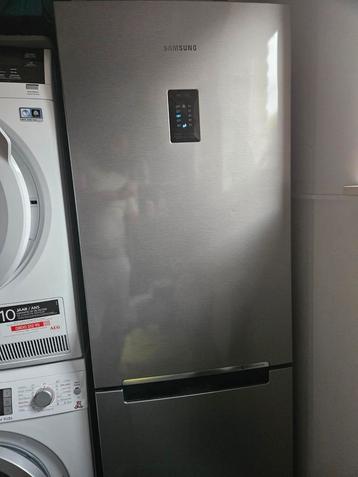 Frigo combiné (311L) Samsung RB30J3230SA, Electroménager, Réfrigérateurs & Frigos, Enlèvement, Utilisé