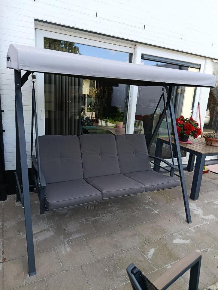 3 zits-schommelbank met bed functie, Tuin en Terras, Tuinbanken, Gebruikt, Aluminium, Schommelbank, Ophalen