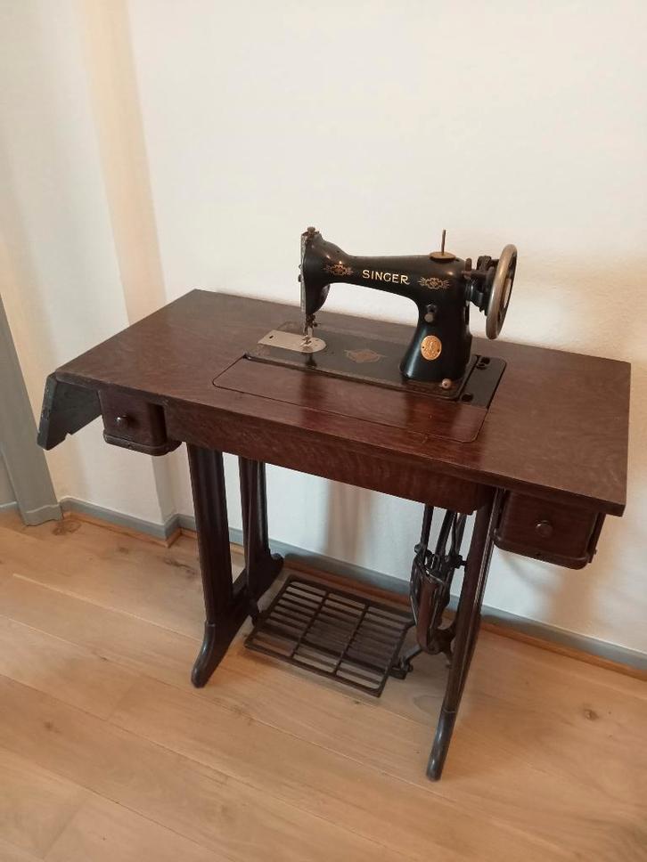 Singer vintage naaimachine uit 1932, Antiek en Kunst, Antiek | Naaimachines, Ophalen