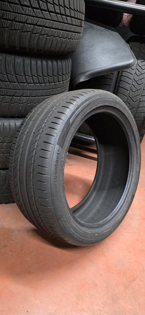 Continental banden 2 stuks 245/40/18 97Y, Auto-onderdelen, Banden en Velgen, Band(en), Zomerbanden, 18 inch, 245 mm, Personenwagen