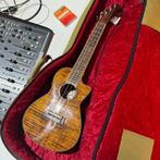 Fender UKULELE Mino'Aka Koa CE, Nieuw, Klassieke of Spaanse gitaar, Met koffer, Ophalen