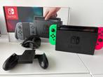 Nintendo Switch + Mario Kart & andere games + Extra's, Met 2 controllers, Ophalen of Verzenden, Switch Original, Gebruikt