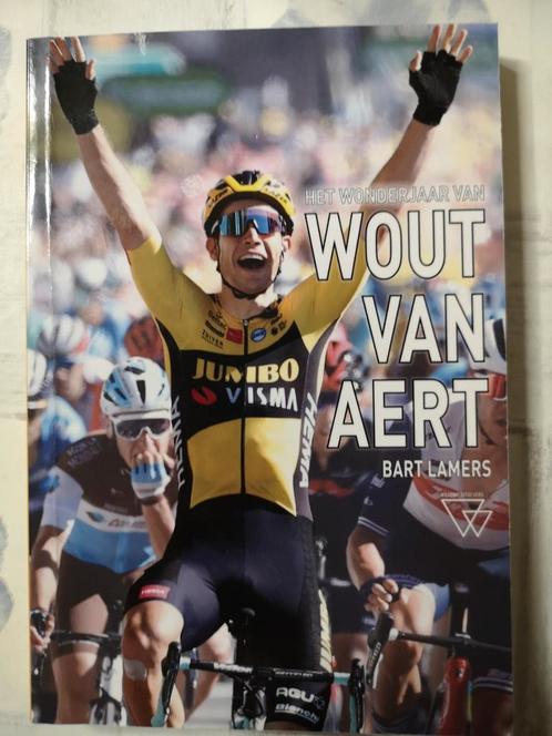 Bart Lamers - Het wonderjaar van Wout van Aert, Livres, Livres de sport, Comme neuf, Enlèvement ou Envoi