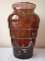 Verrerie de Doyen - Vase mauve avec décor floral, Antiek en Kunst, Antiek | Glaswerk en Kristal, Ophalen of Verzenden