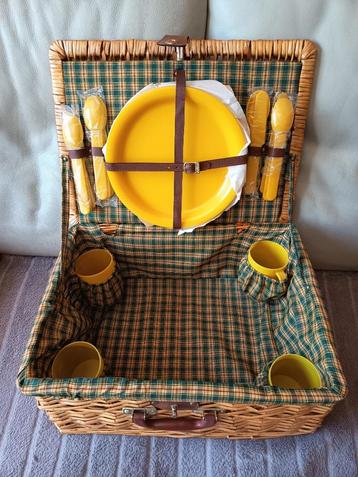 nieuwe picknickmand (nooit gebruikt), Hobby en Vrije tijd, Picknickmanden, Ophalen of Verzenden, Nieuw