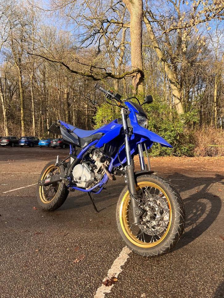 Moto Yamaha WRX 125, Motos, Motos | Yamaha, Particulier, SuperMoto, jusqu'à 11 kW, 2 cylindres, Permis Moto A, Enlèvement