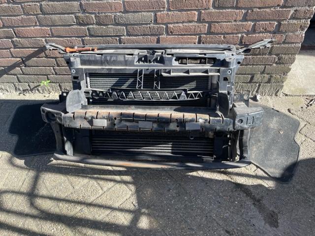 VOORFRONT met koelers Volkswagen Polo V (6R) (6R0121253Q), Auto-onderdelen, Carrosserie, Volkswagen, Gebruikt