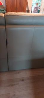Lederen hoeksalon. Olijfgroen., Huis en Inrichting, Ophalen, Zo goed als nieuw