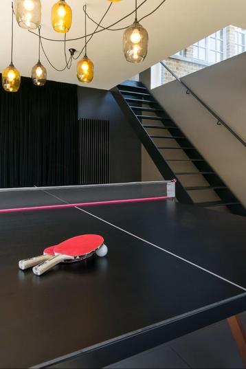 RS Barcelona eettafel / ping-pong tafel beschikbaar voor biedingen