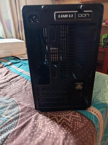 Vends boîtier pc lianli A3 wood 70€ FIXE  beschikbaar voor biedingen