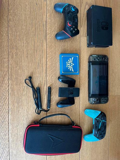 Nintendo switch + accessoires + games, Games en Spelcomputers, Spelcomputers | Nintendo Switch, Zo goed als nieuw, Ophalen