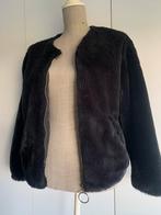 Kort zwart jasje in teddy stof - M, Vêtements | Femmes, Vestes | Hiver, Comme neuf, Noir, Taille 38/40 (M), Enlèvement ou Envoi